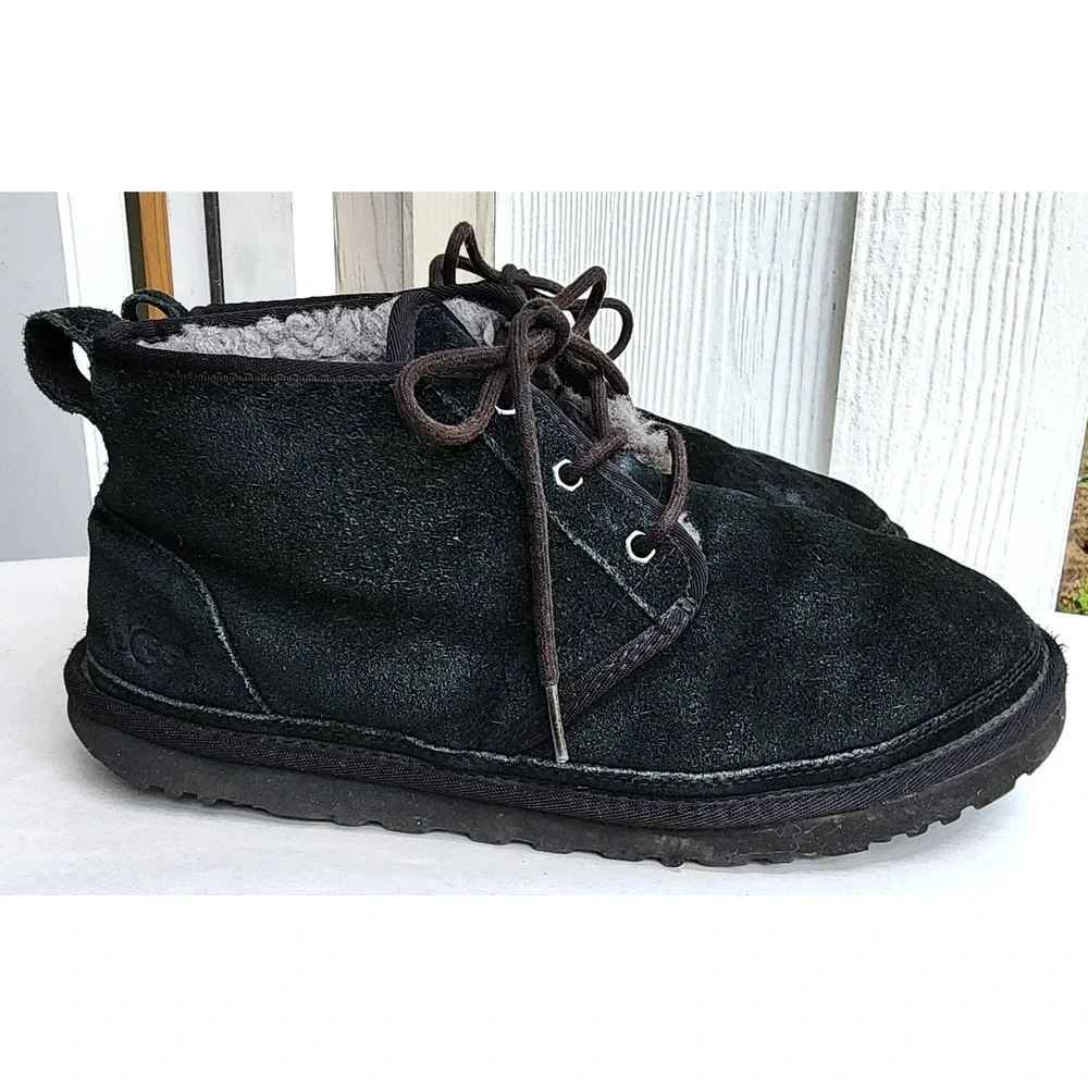 UGG Sz 11 Black Suede Neumel Chukka Boots Classic Lace Up Ankle Cozy WarmBoot